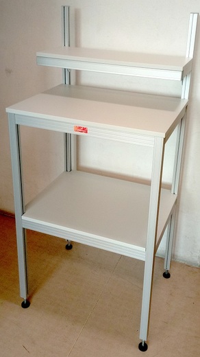 A2085-01-Stoly-01.jpg